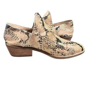 Lucky Brand Fausst Ankle Boot Womens Size 9.5M Leather Upper Slip-On Snake Print